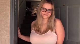 Busty Webcam Girl Fucks a Huge Fan